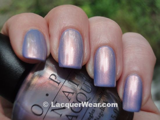 Essie Lapiz, OPI Sugarplum Yum Essie Lapiz, OPI Sugarplum Yum