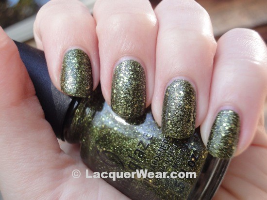 China Glaze It's Alive China Glaze It's Alive